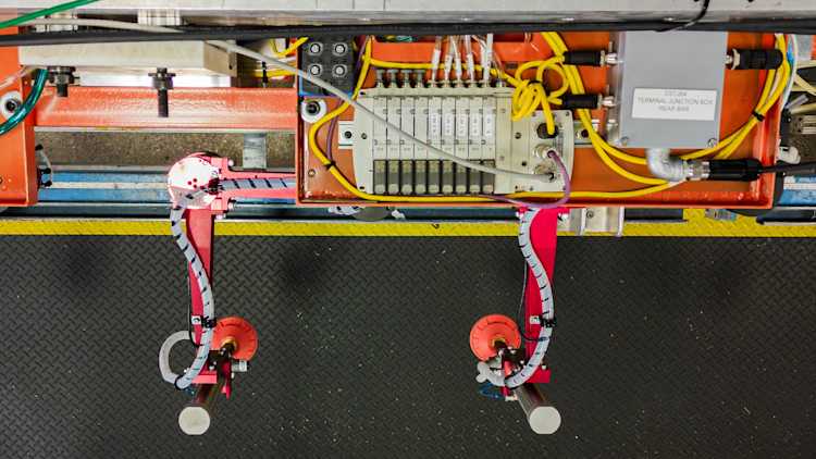 VR Valf Adaları, otomotiv damgalama için Transforming Tooling sisteminin karmaşıklığını azaltır.
