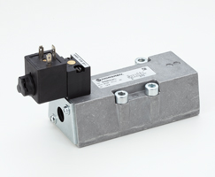 ISO Star solenoid valfı ISO 3, 5/2, solenoid pilot / havalı yay dönüşlü
